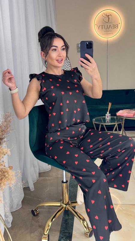 Two-Piece Heart Print Lounge Set